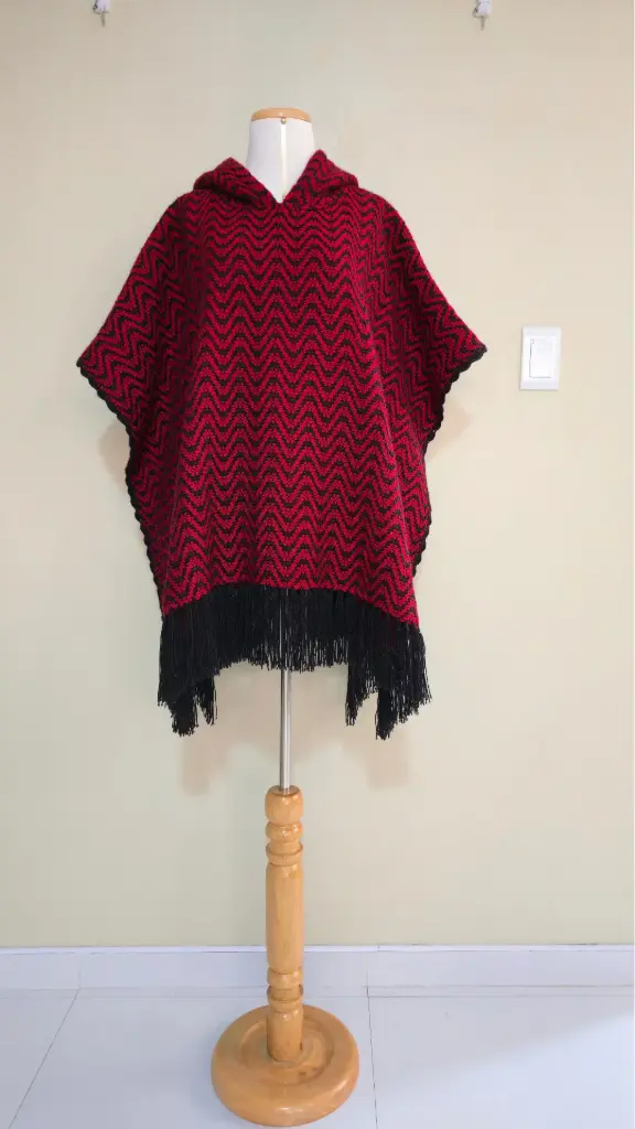 Poncho Corazón de los Andes