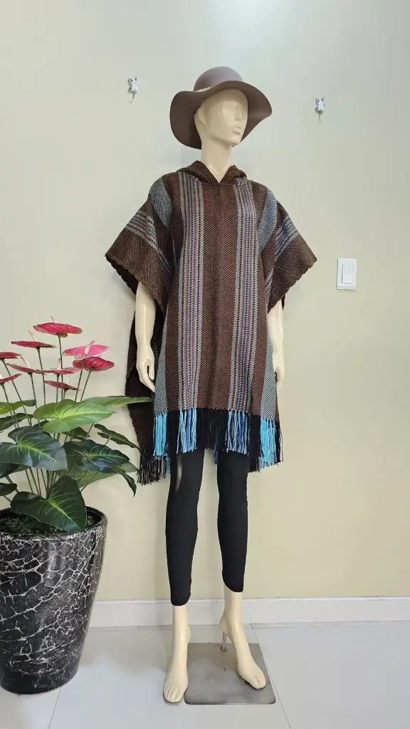 Poncho Marrón