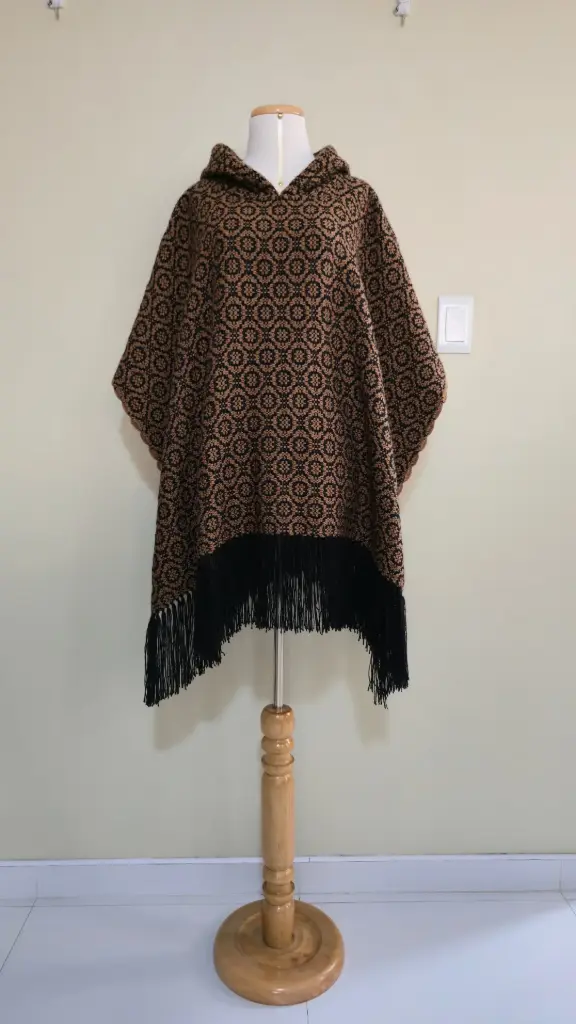 Poncho Manto de los Andes
