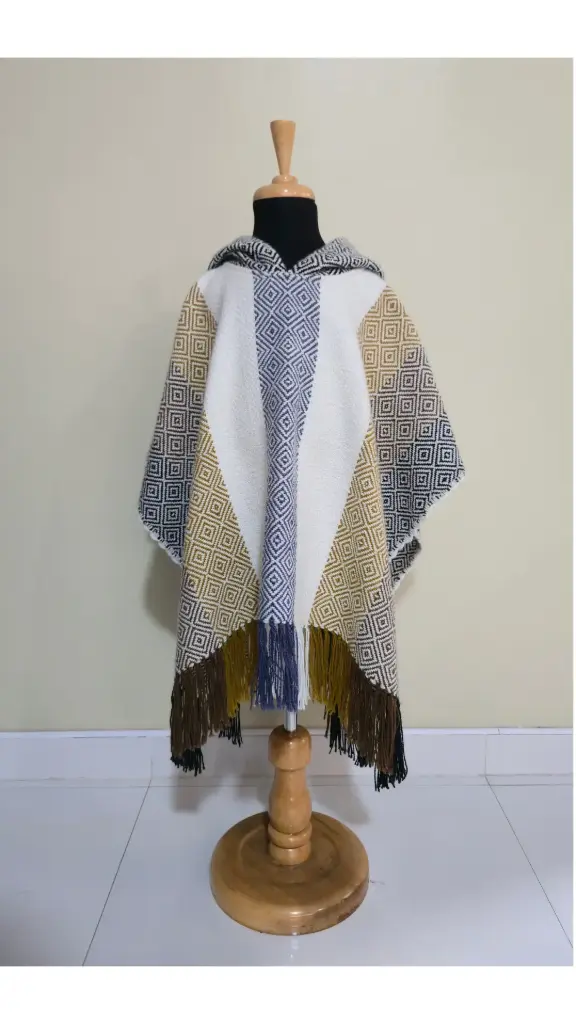 Poncho Nube de Crema